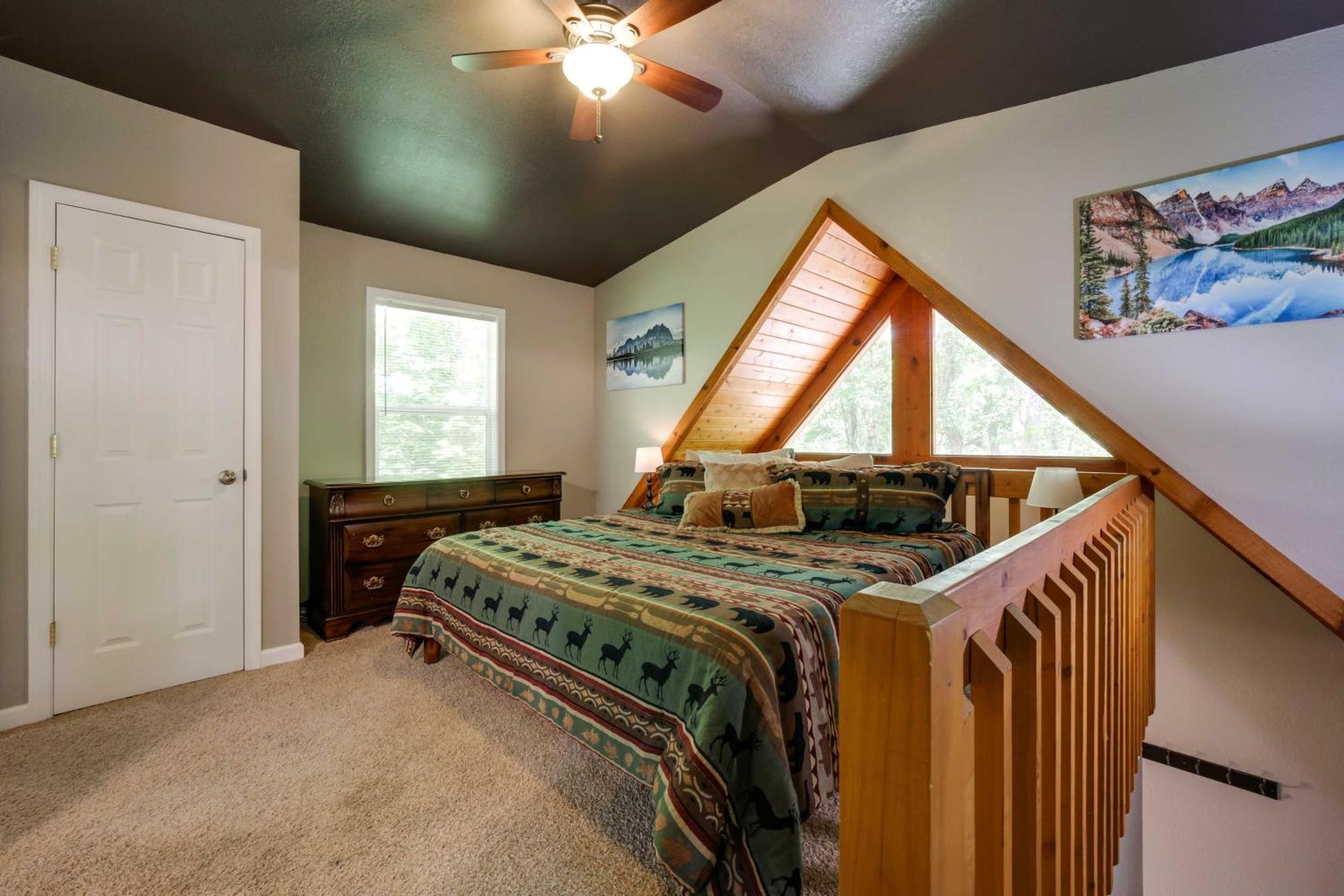 Cozy Whittier Cabin And Yard And Hot Tub, Pets Welcome Eksteriør billede