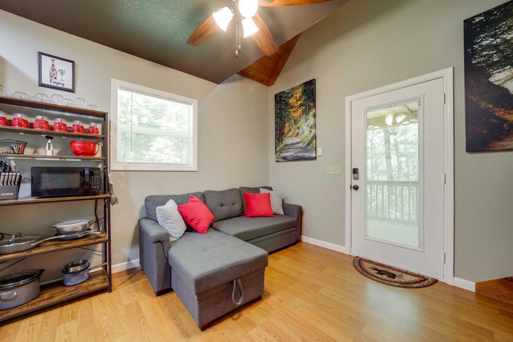 Cozy Whittier Cabin And Yard And Hot Tub, Pets Welcome Eksteriør billede