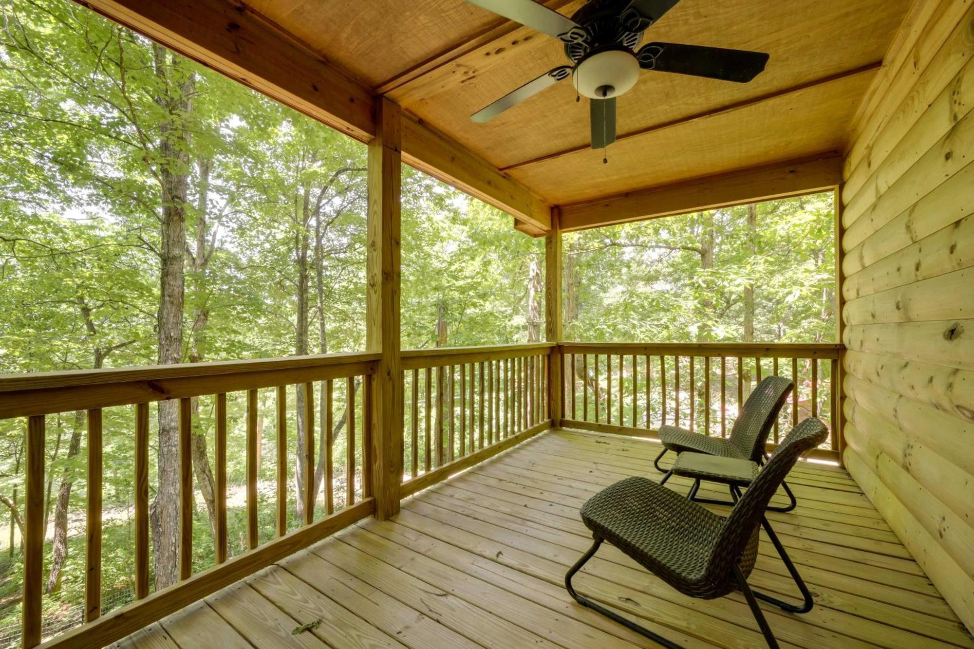 Cozy Whittier Cabin And Yard And Hot Tub, Pets Welcome Eksteriør billede