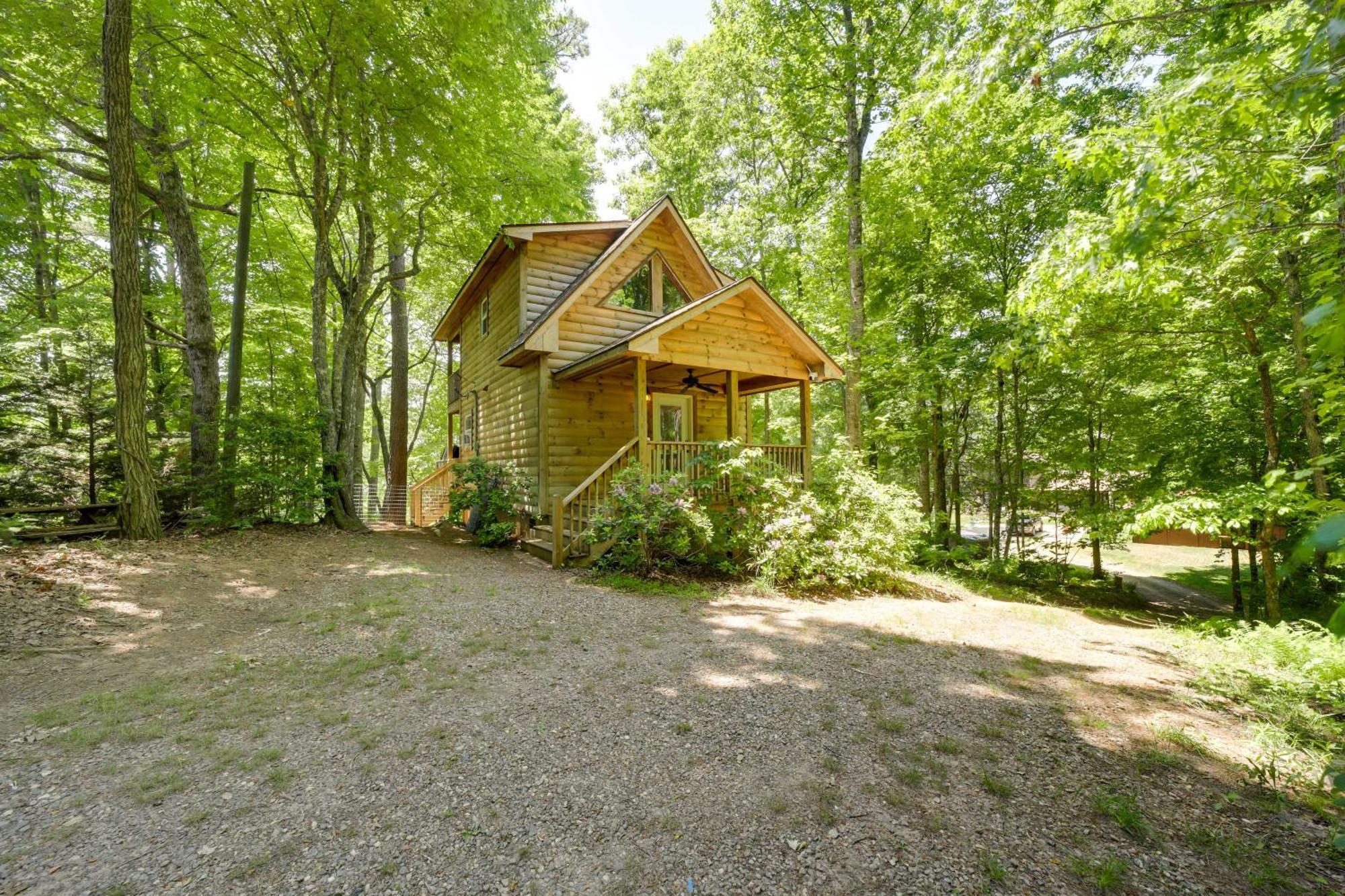 Cozy Whittier Cabin And Yard And Hot Tub, Pets Welcome Eksteriør billede